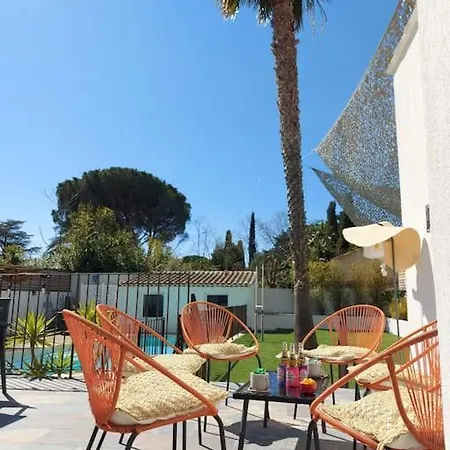 酒店 Superbe Maison A 100 M De La Mer-piscine-jacuzzi 滨海圣西尔
